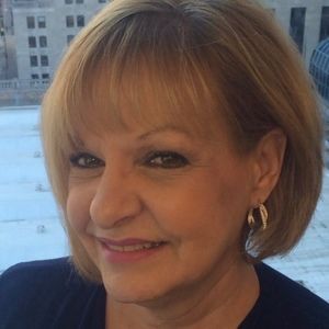 Meet your Posher, Roxann